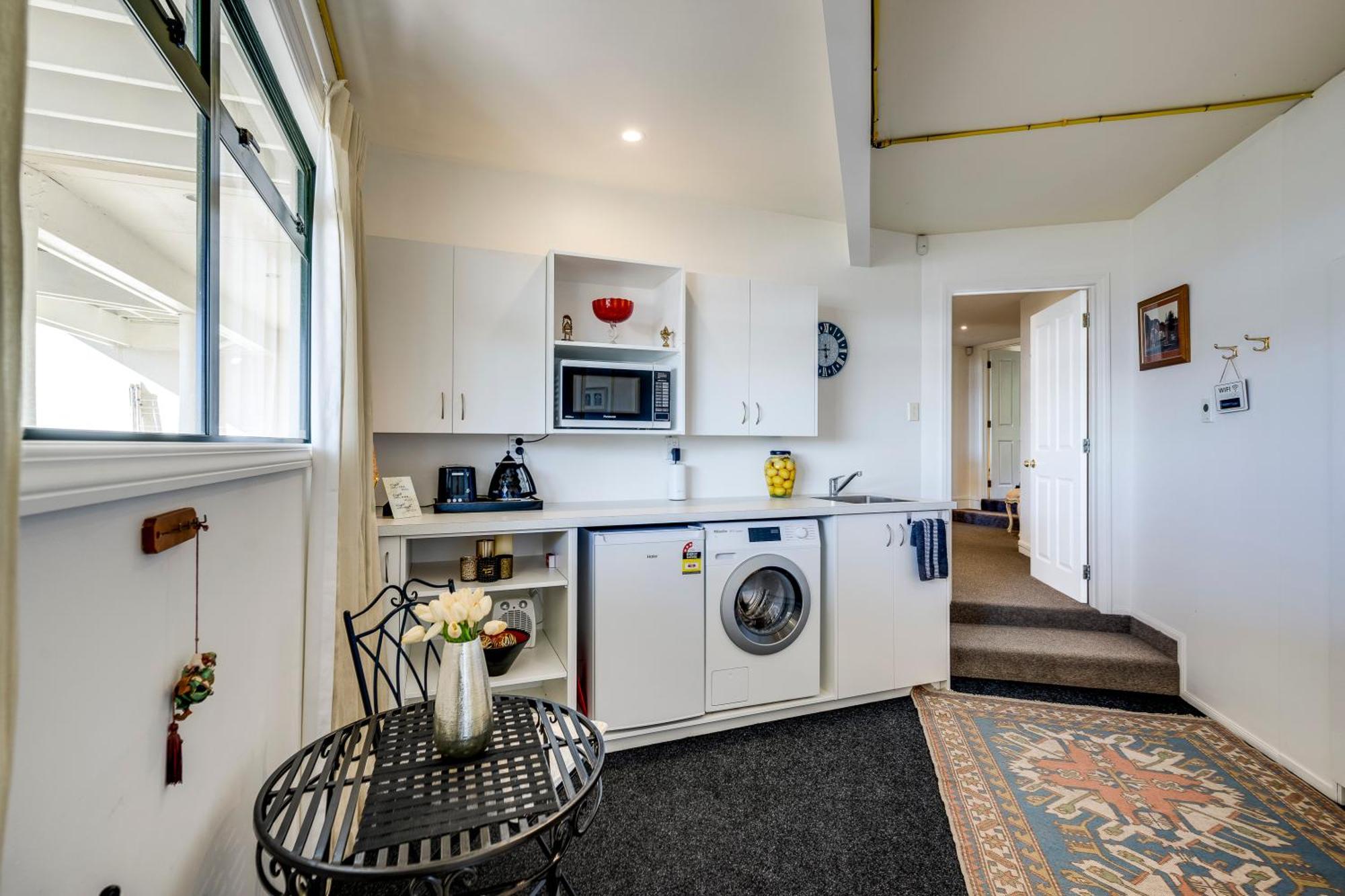 Maison Blue - Chic Garden Apartment Napier Exterior foto
